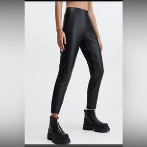 Fabletics Vegan Leather High-Waisted Legging sz S NWT
